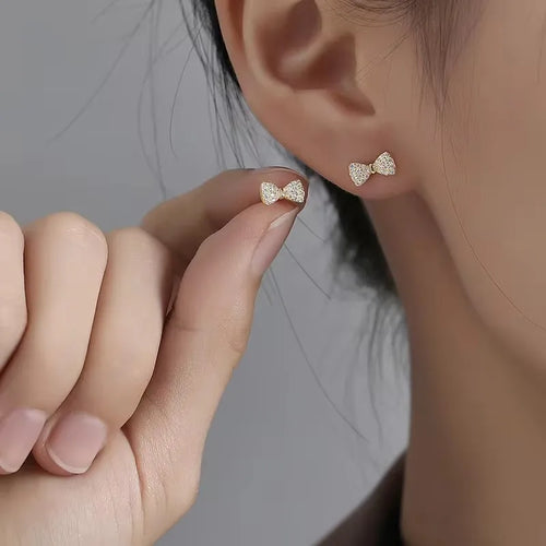 New Fashion Heart Stud Earrings for Women Hypoallergenic Screw