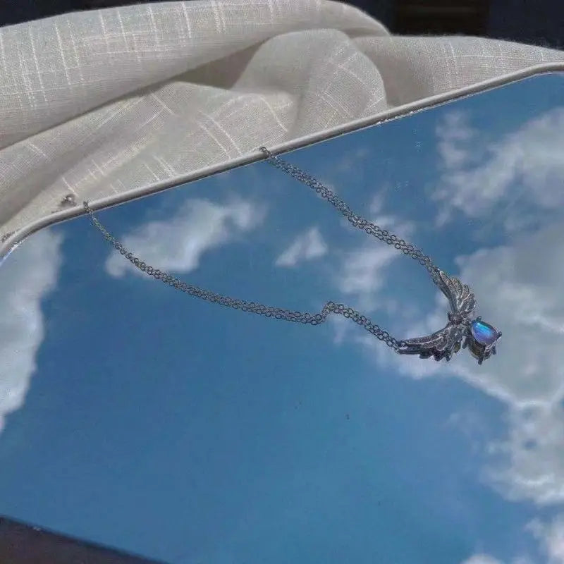 Light Luxury Angel Wings Pendant Necklace Ladies Fashion Exquisite