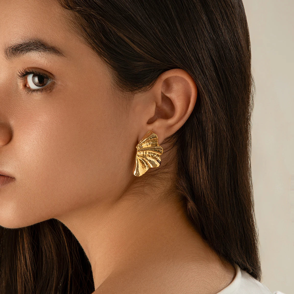 Ingemark Minimalist Tiny Maple Leaf Stud Earrings Trend 2024 for Women