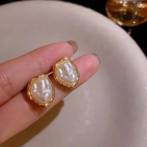2PC Fashion Metal Irregular Imitation Pearl Stud Earrings Women